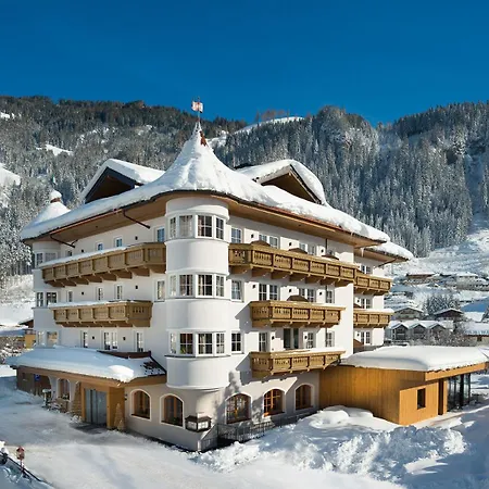 Hotel Bergzeit Grossarl Exterior photo