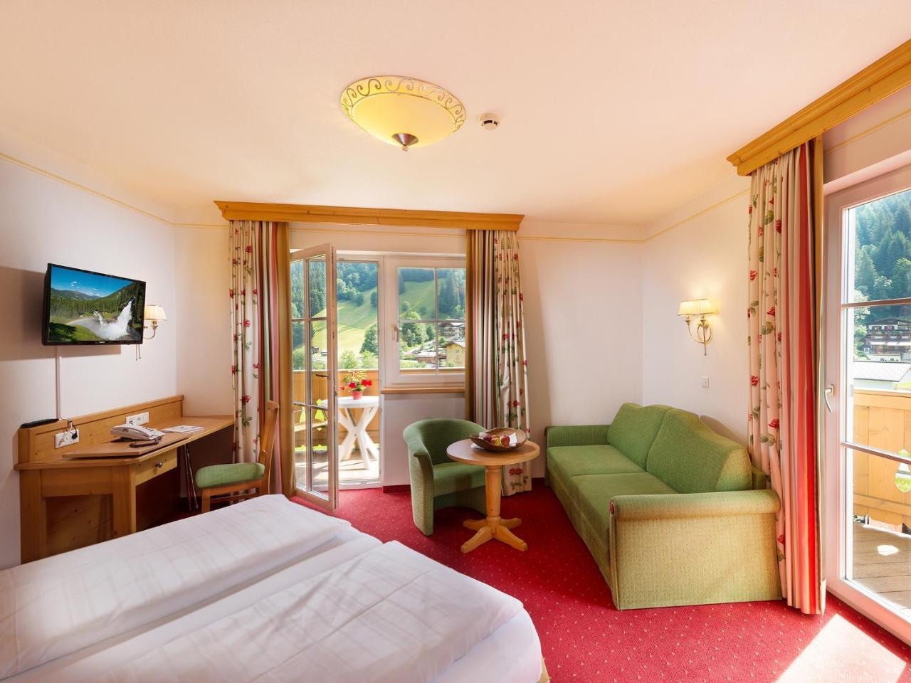 Bergzeit Hotel 4*